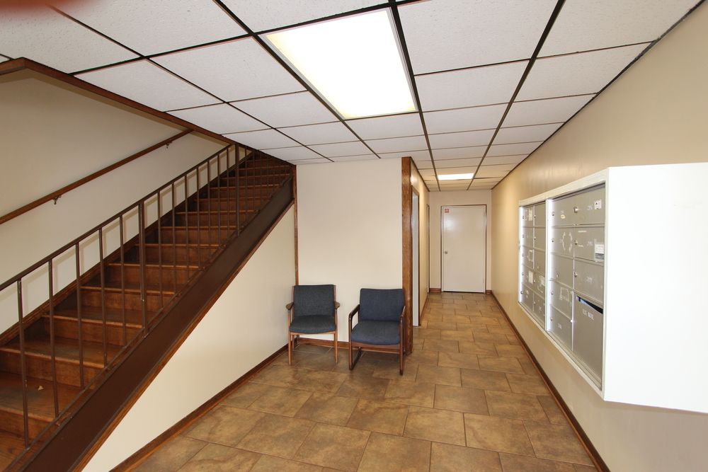 Hardy St Office Opportunity : 1507/1509 Hardy St , Hattiesburg, MS 39401